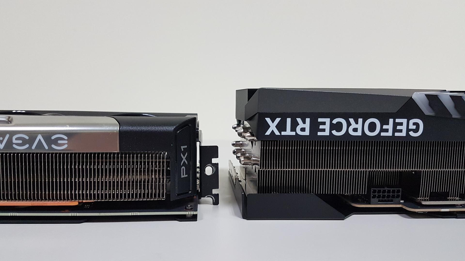 【心得】能夠塞入AP201的微星 RTX4090 GAMING TRIO 魔龍開箱評測 @電腦應用綜合討論 哈啦板 - 巴哈姆特