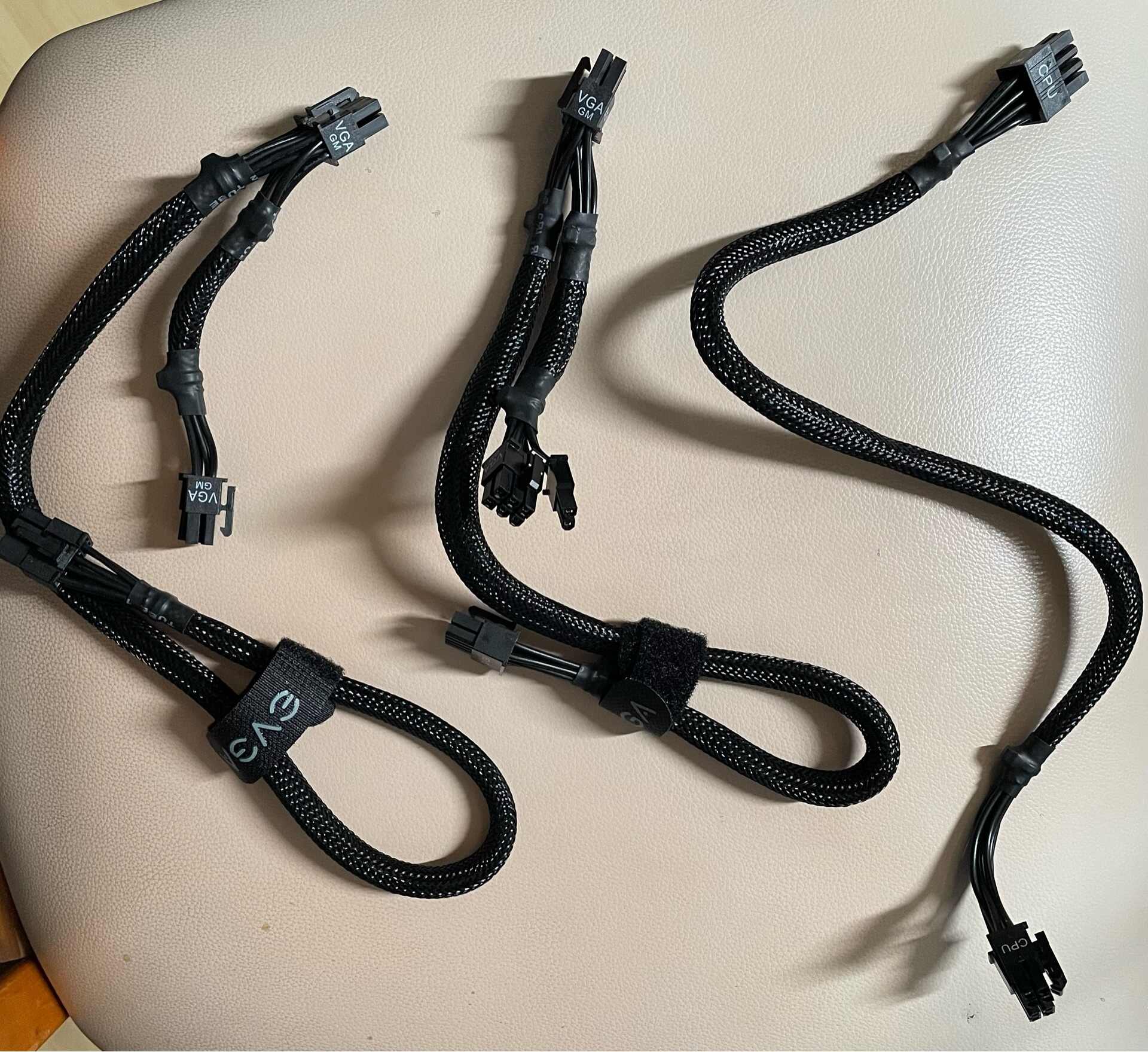 【討論】主機板cpu要插哪一條… @電腦應用綜合討論 哈啦板 - 巴哈姆特