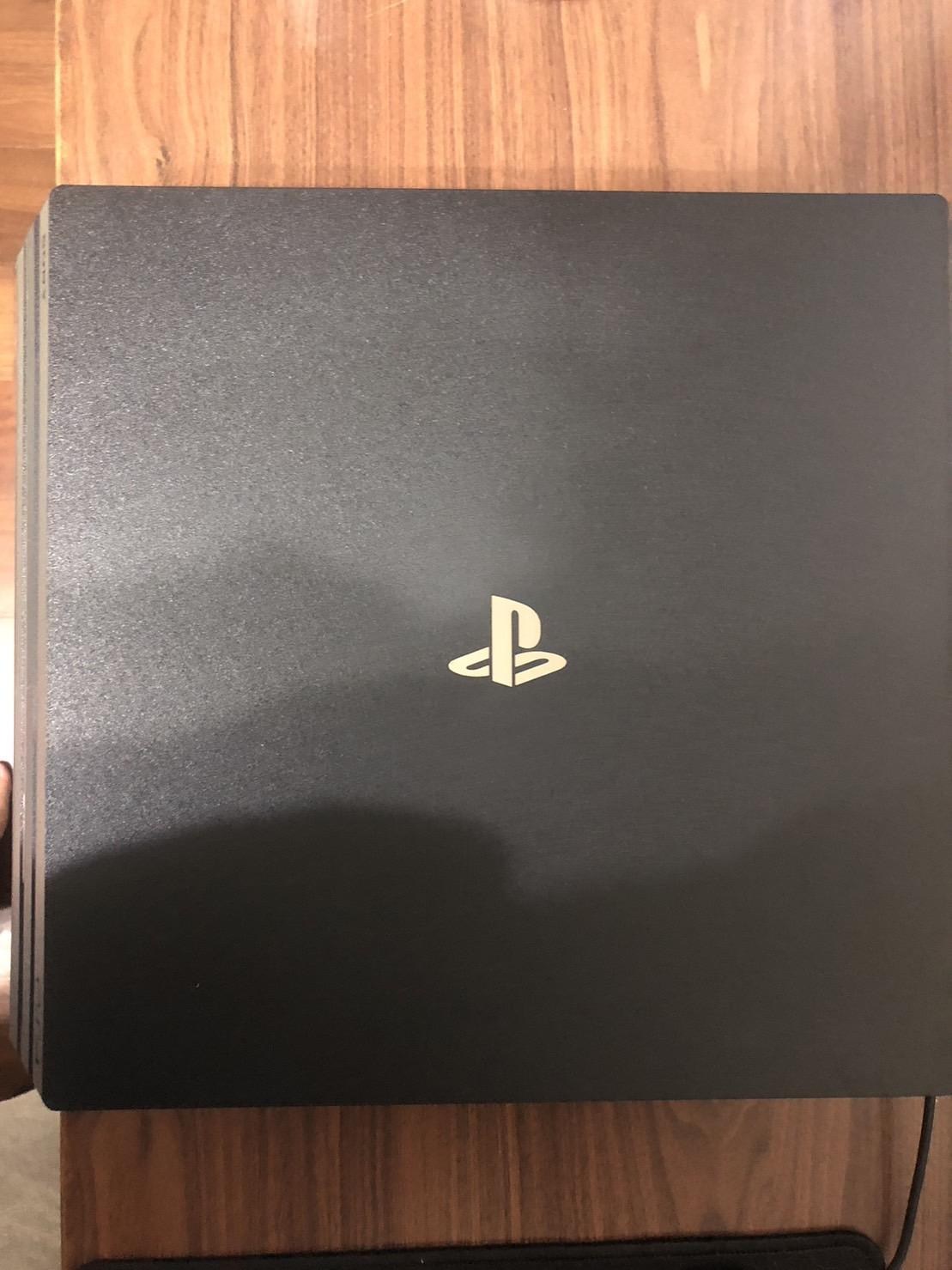 PS4 PRO 未使用-