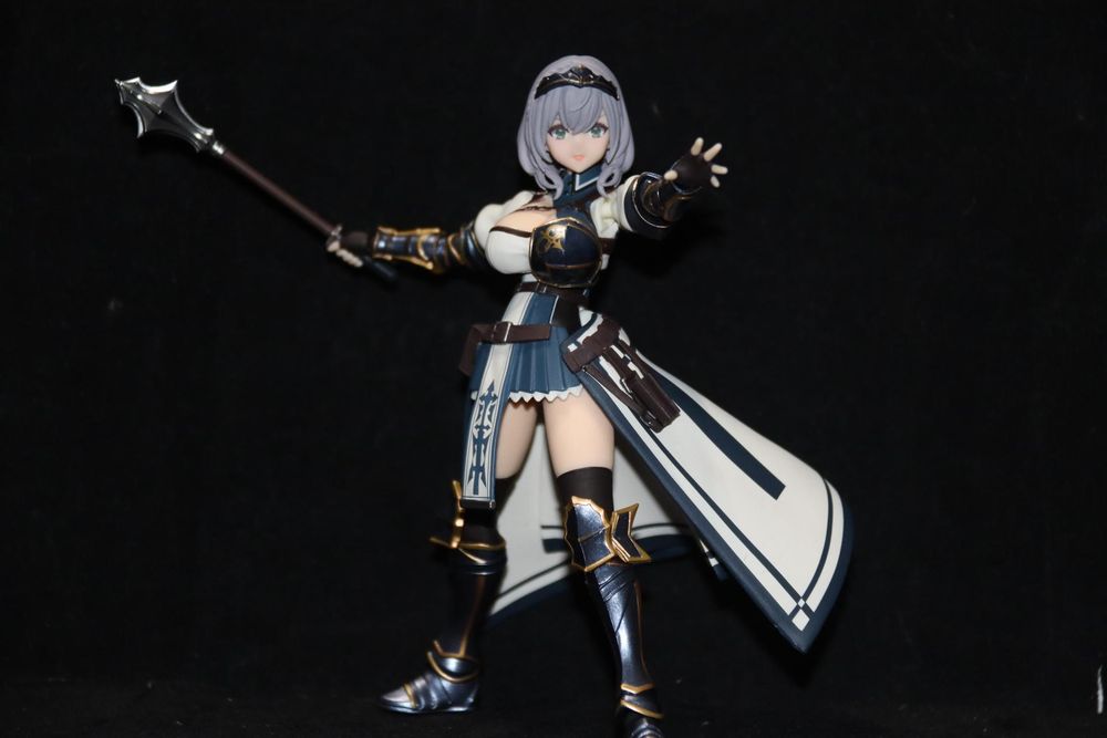 【心得】holo最大胸襟!腦筋騎士來啦! figma hololive 團長 白銀諾艾爾 @綜合公仔玩具討論區 哈啦板 - 巴哈姆特