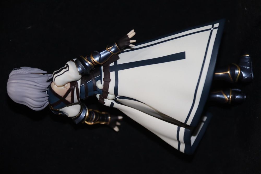 【心得】holo最大胸襟!腦筋騎士來啦! figma hololive 團長 白銀諾艾爾 @綜合公仔玩具討論區 哈啦板 - 巴哈姆特