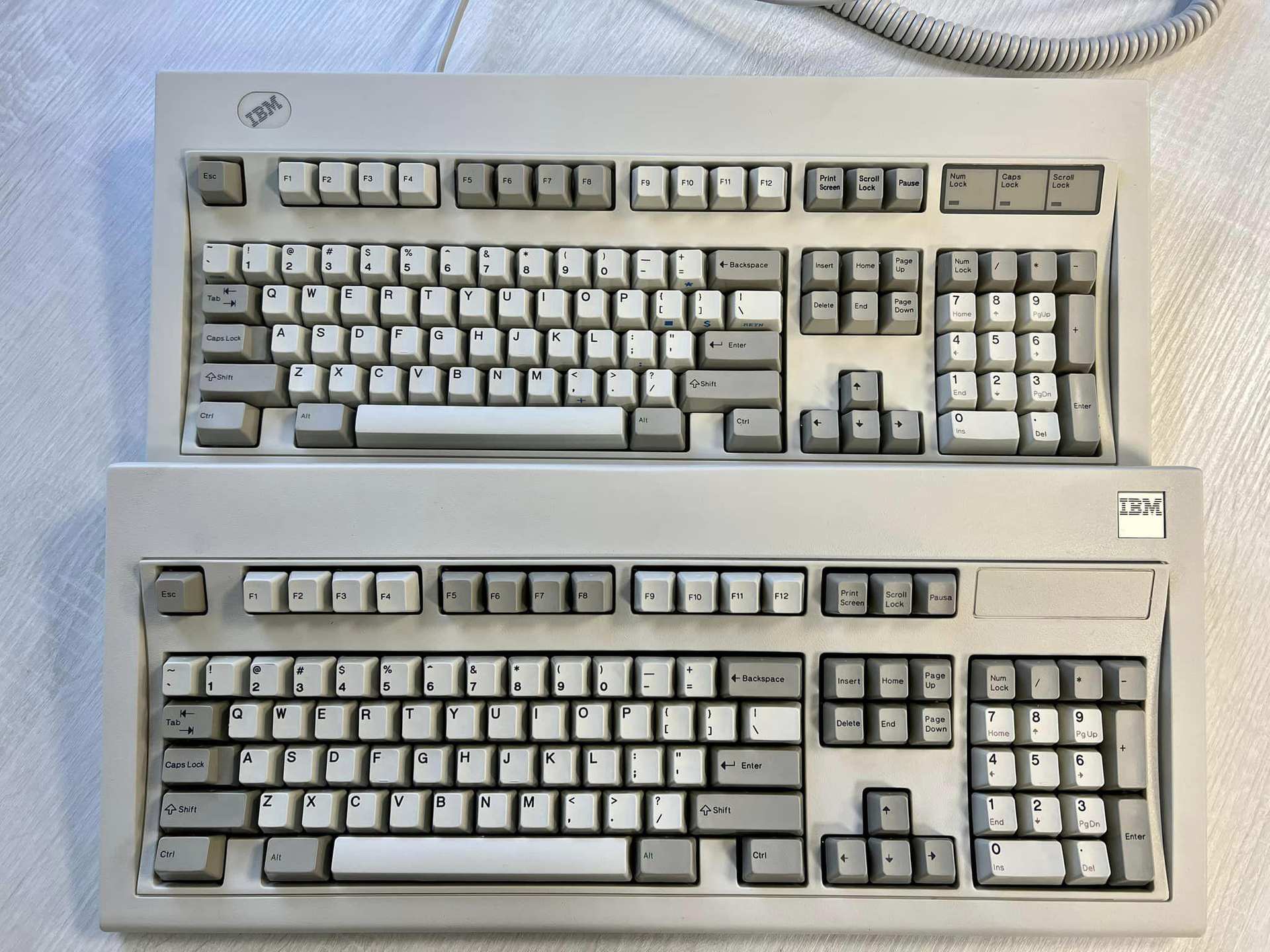 【問題】吵，還要更吵！Ultra Compact F104 Model F入手心得 @電腦應用綜合討論 哈啦板 - 巴哈姆特