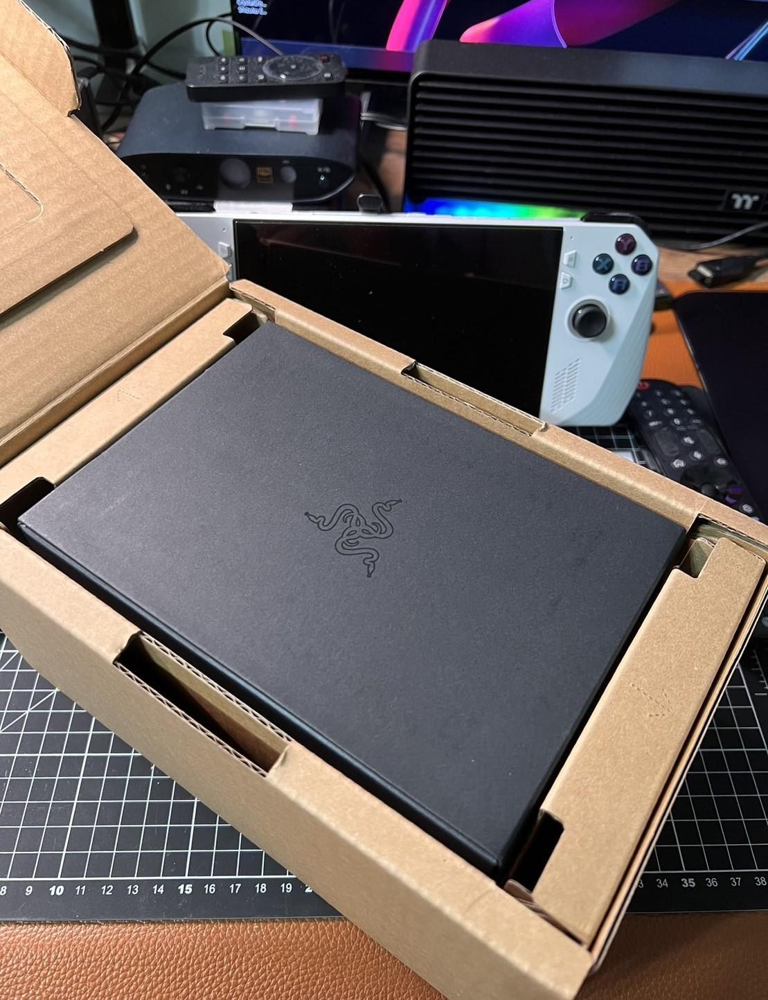 【心得】Razer 雷蛇毒蝰 Viper Mini Signature Edition @電腦應用綜合討論 哈啦板 - 巴哈姆特