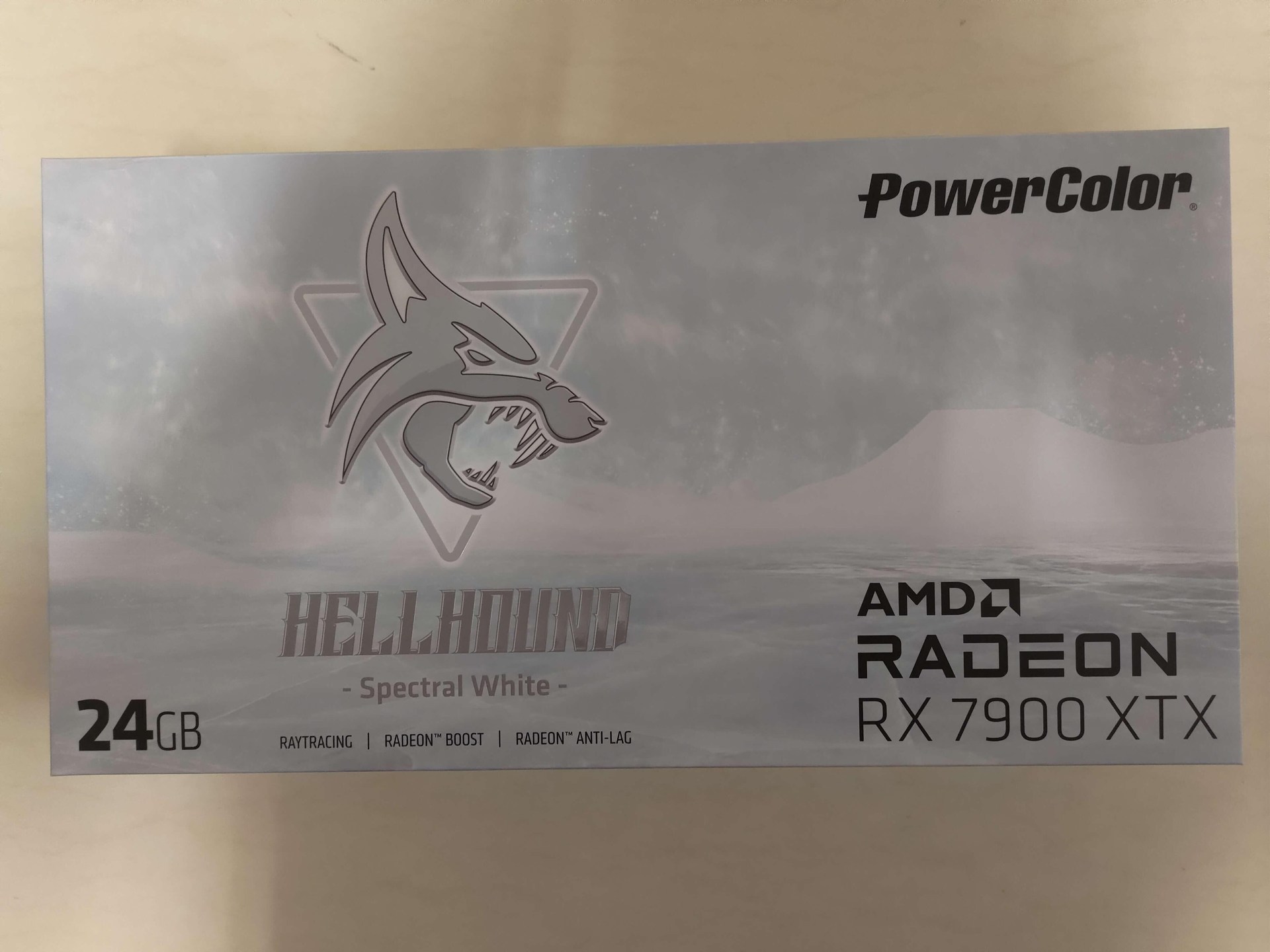 【心得】力量顏色7900xtx Hellhound Spectral White簡單開箱 @電腦應用綜合討論 哈啦板 - 巴哈姆特