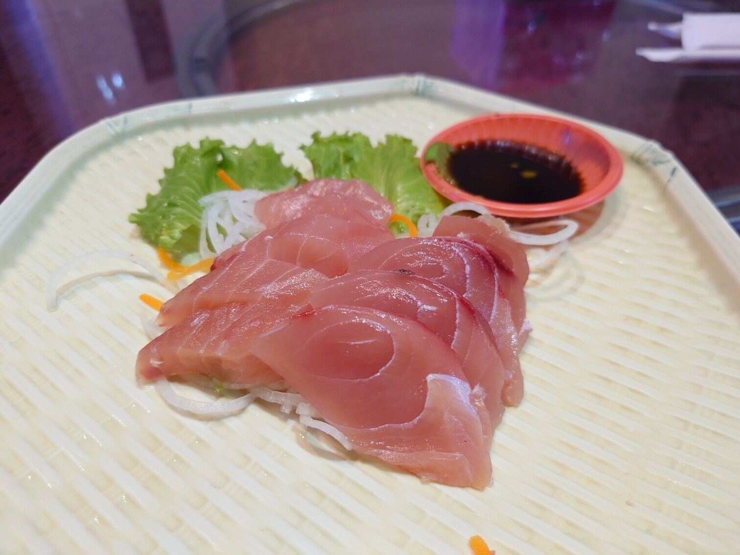 [食記]與南方澳海鮮的美好邂逅/宜蘭蘇澳/海珍活海鮮餐廳