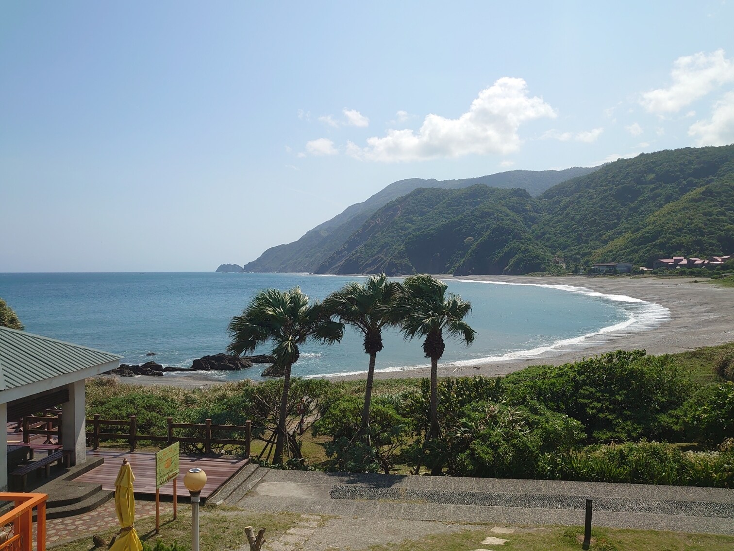 [食記]居高臨下內埤海灣絕美景色/宜蘭蘇澳/WeCafé我們