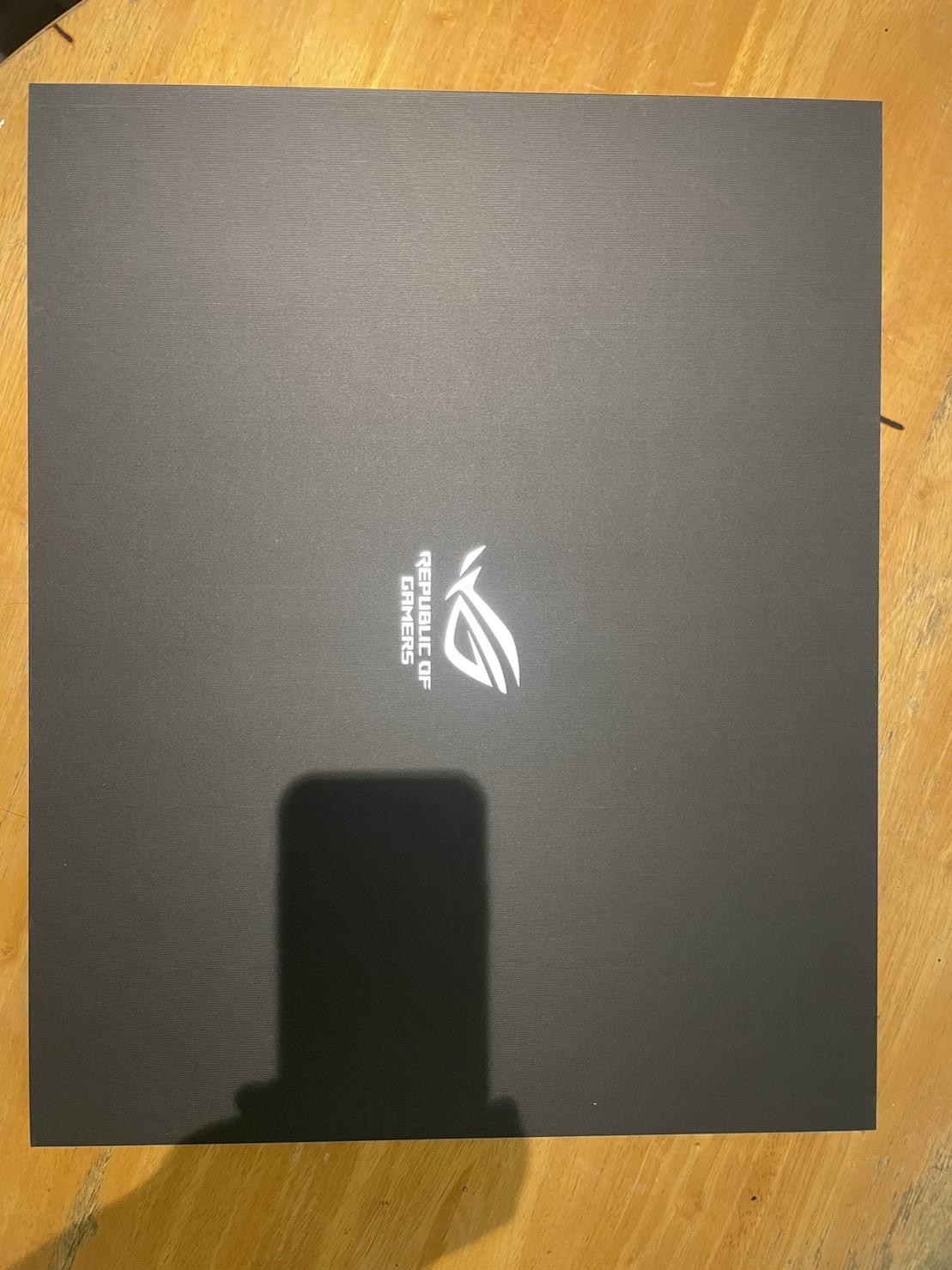 【心得】ROG 新鼠墊 ROG Moonstone Ace L 開箱體驗 ROG玻璃鼠墊 @電腦應用綜合討論 哈啦板 - 巴哈姆特