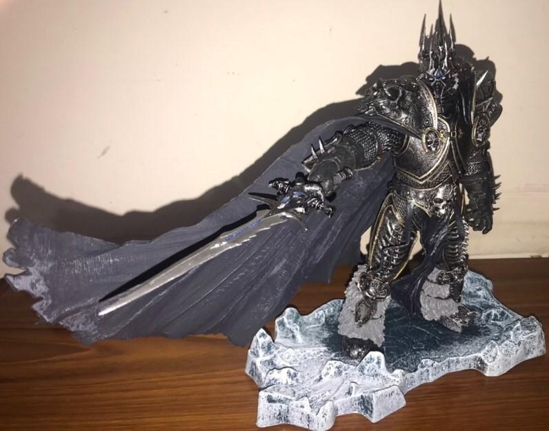 【魔獸世界DC公仔開箱】收藏7 巫妖王-阿薩斯 米奈希爾