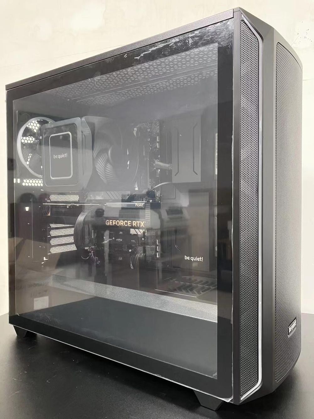 【心得】be quiet! SHADOW BASE 800 FX簡約質感線條RGB中塔型機殼開箱 @電腦應用綜合討論 哈啦板 - 巴哈姆特