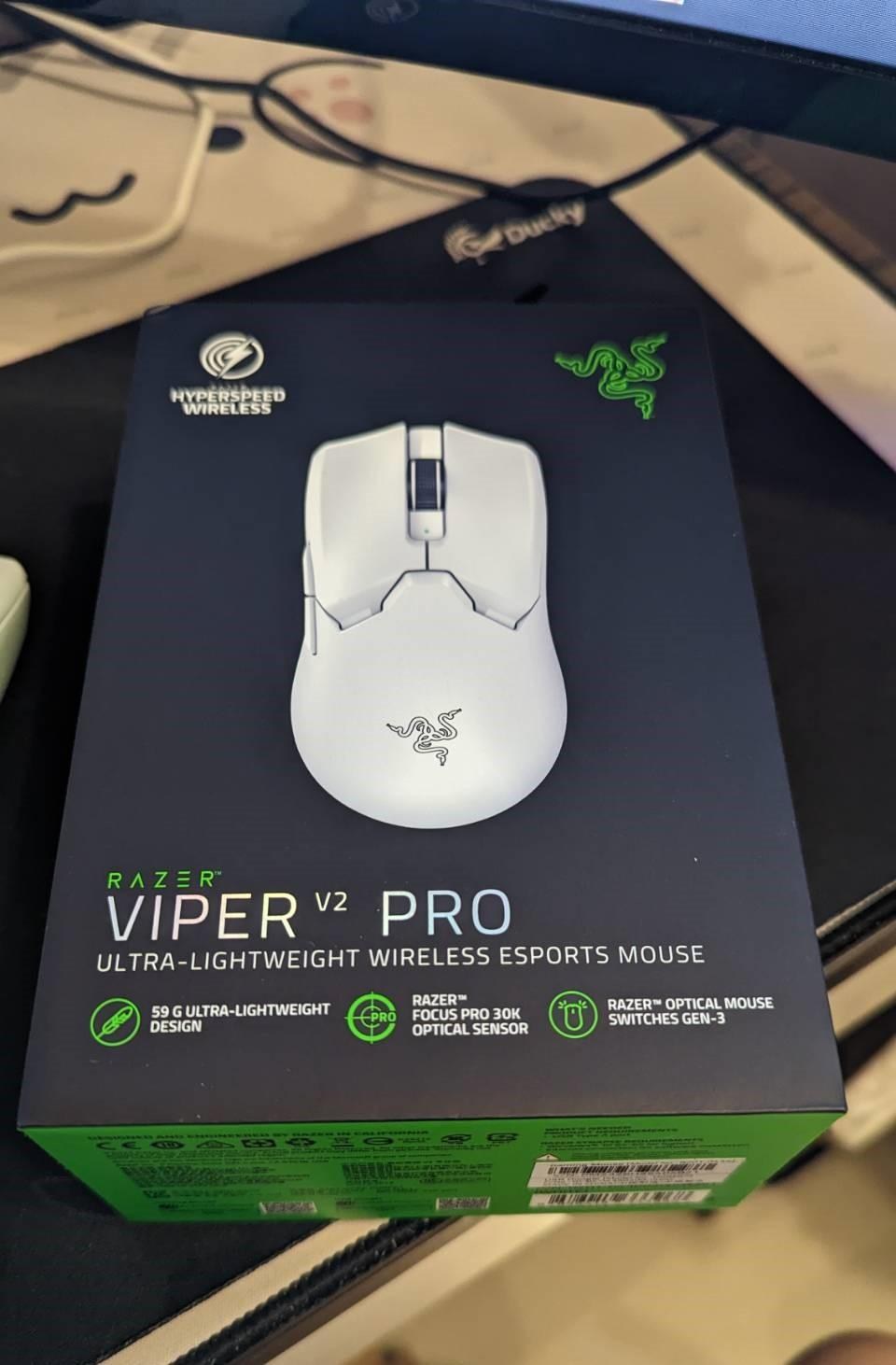 Razer Viper V2 Pro + Razer HyperPolling簡易開箱&心得- torah981430