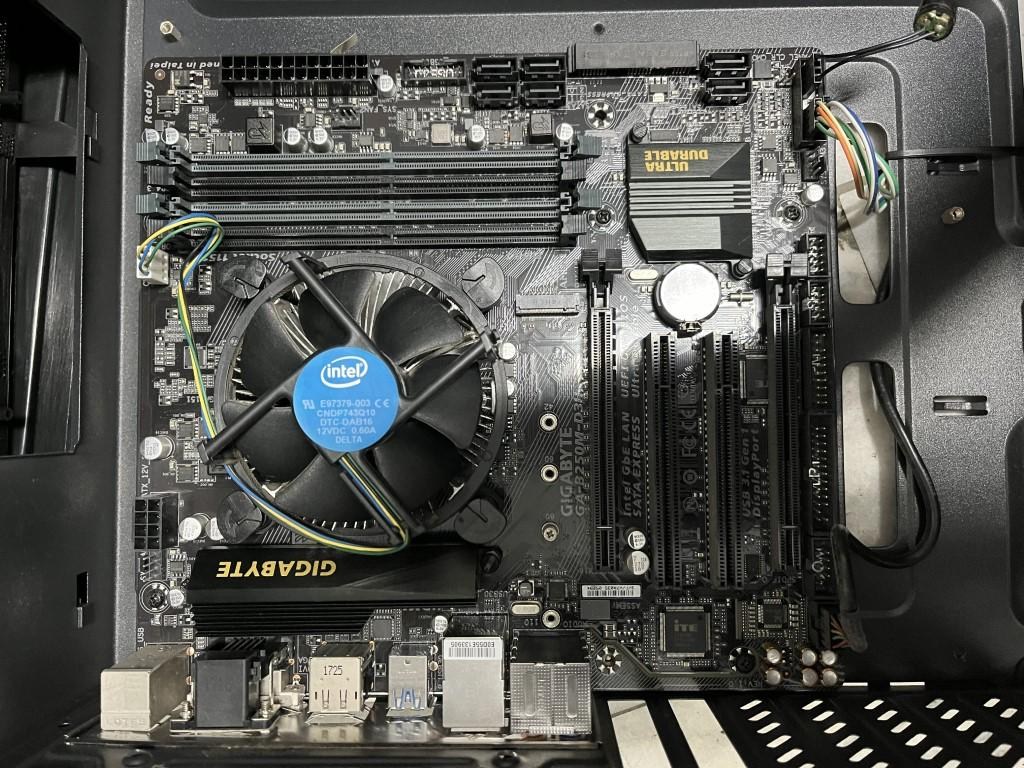 【出售】CPU I5 7400 主機板GA B250M D3H 電供XCP A600 機殼Xigmatek Mach II (ATX ...