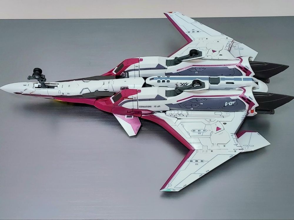 【作品分享】萬代 1/72 超時空要塞 Delta VF-31C + Sv-262 Ba 米拉潔•法莉娜機 @模型技術與資訊 哈啦板 - 巴哈姆特