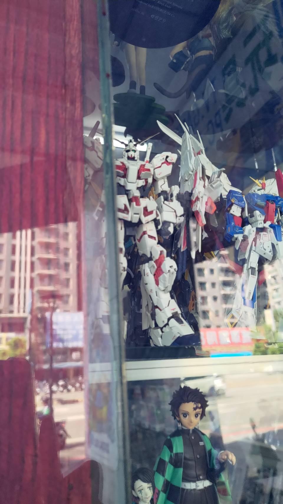 昨天我也去了台中特地去找那些賣鋼彈模型店- vic12348的創作- 巴哈姆特