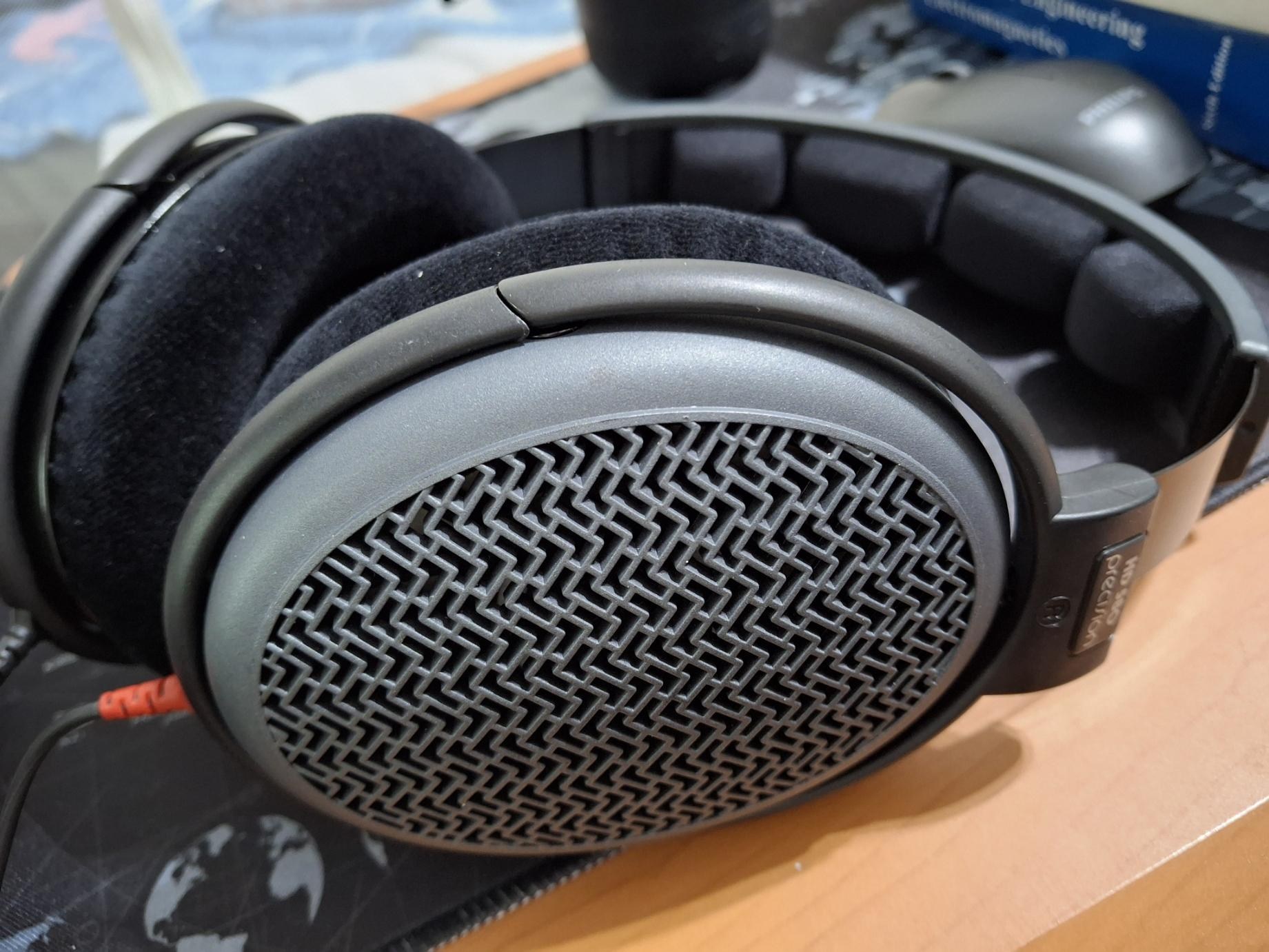 希少　名機ゼンハイザーHD580綺麗 HD580 価格比較とレビュー | ヘッドホン ナビ