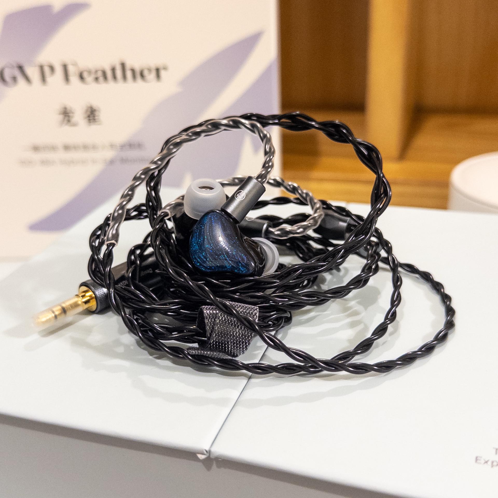 心得】3K價位新戰力BGVP Feather 龍雀圈鐵耳機開箱@影音視聽討論