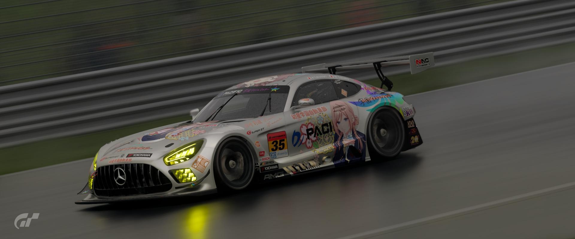 【情報】【情報】PACIFIC RACING TEAM 2025年將和偶像大師系列合作參戰GT300組 @跑車浪漫旅系列(GT & TT) 哈 ...