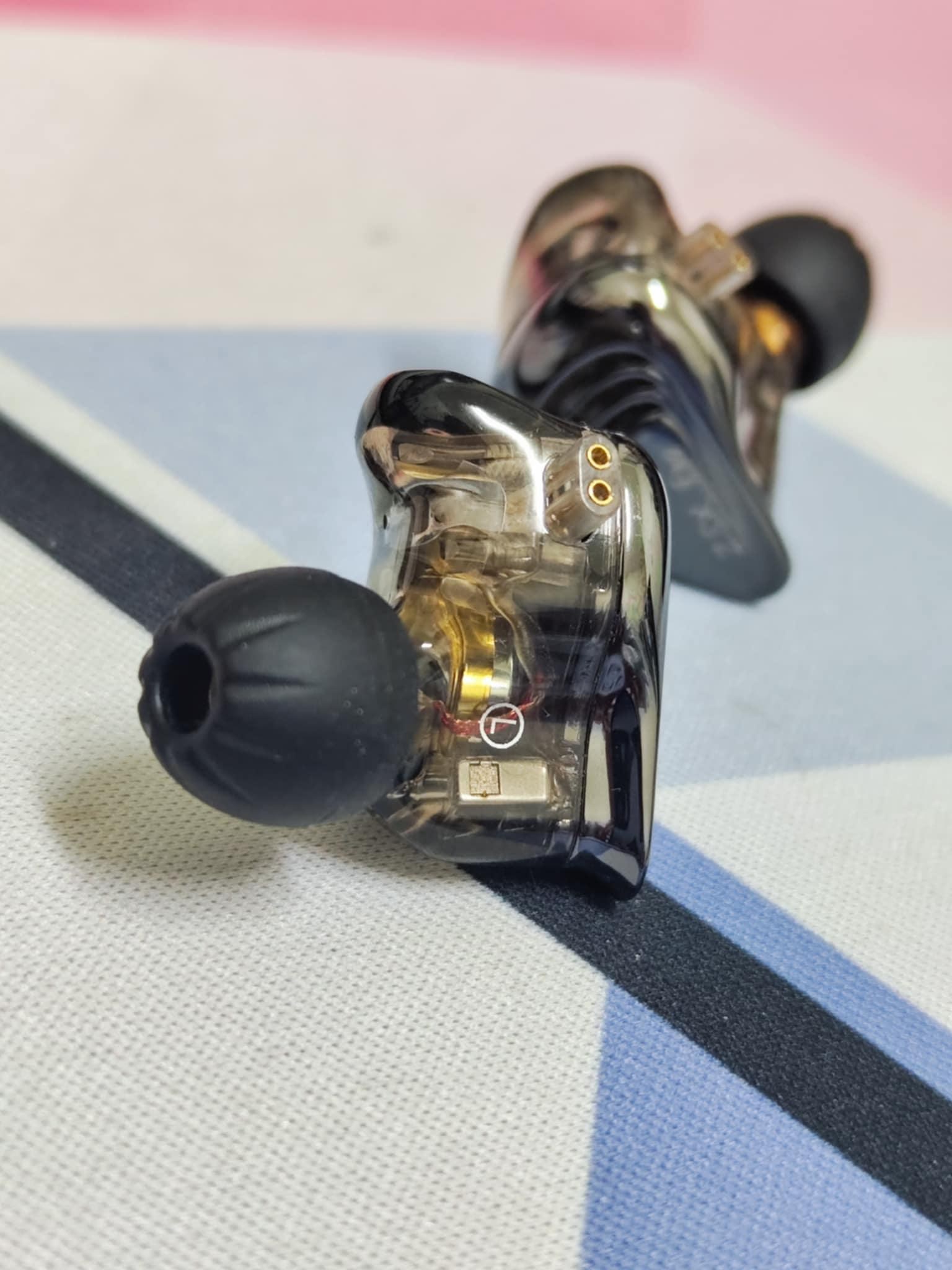 【心得】KZ Zenith、ZSX PRO微聽感分享 @影音視聽討論區 哈啦板 - 巴哈姆特