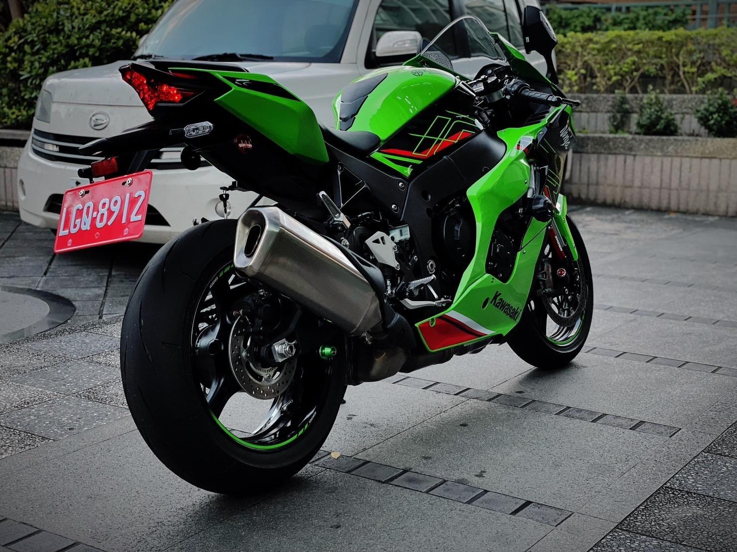 心得】2023年式ZX-10R 極致性能與科技加持@汽機車討論哈啦板- 巴哈姆特