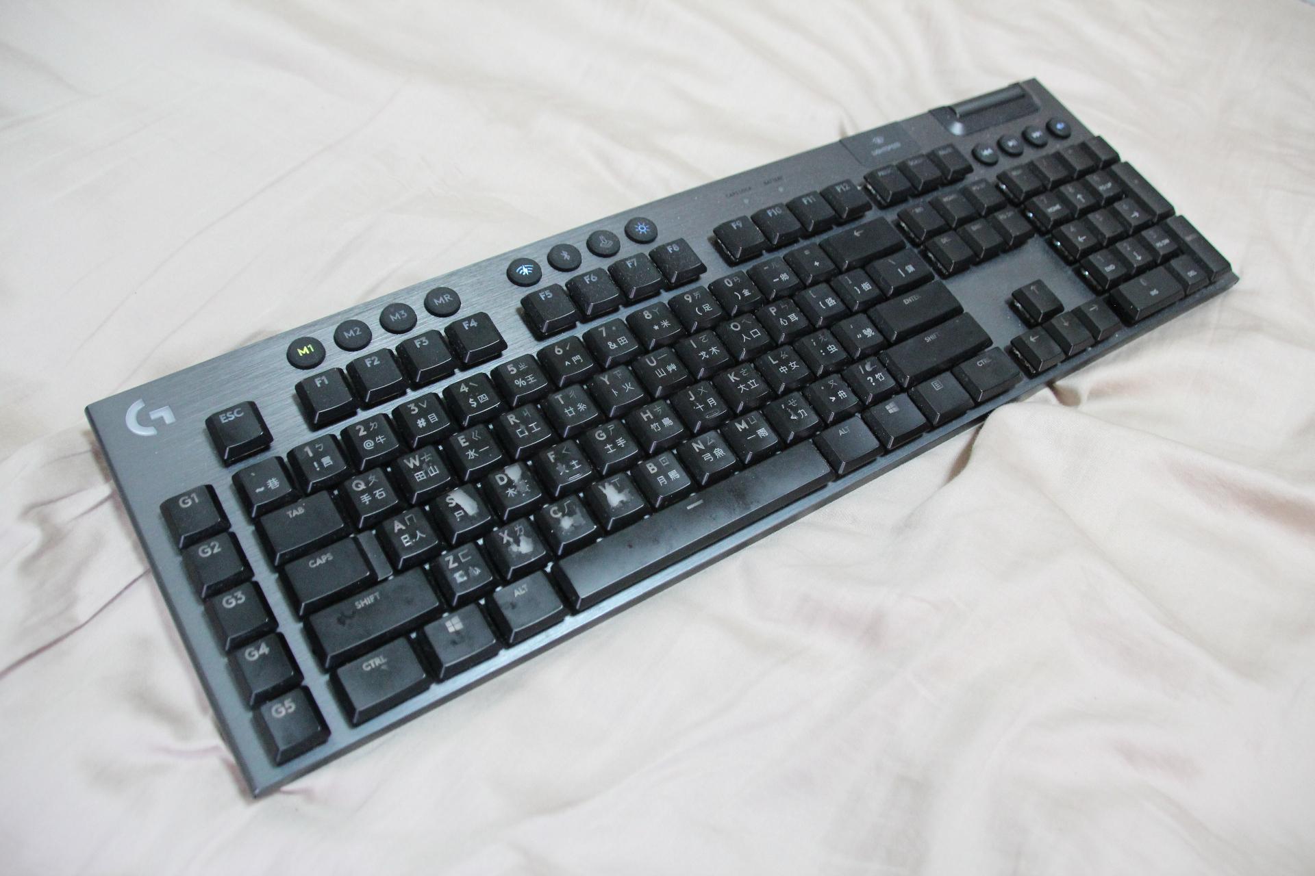 【菜頭說3C】謝謝你羅技，讓 G913 差點成為我一輩子的痛