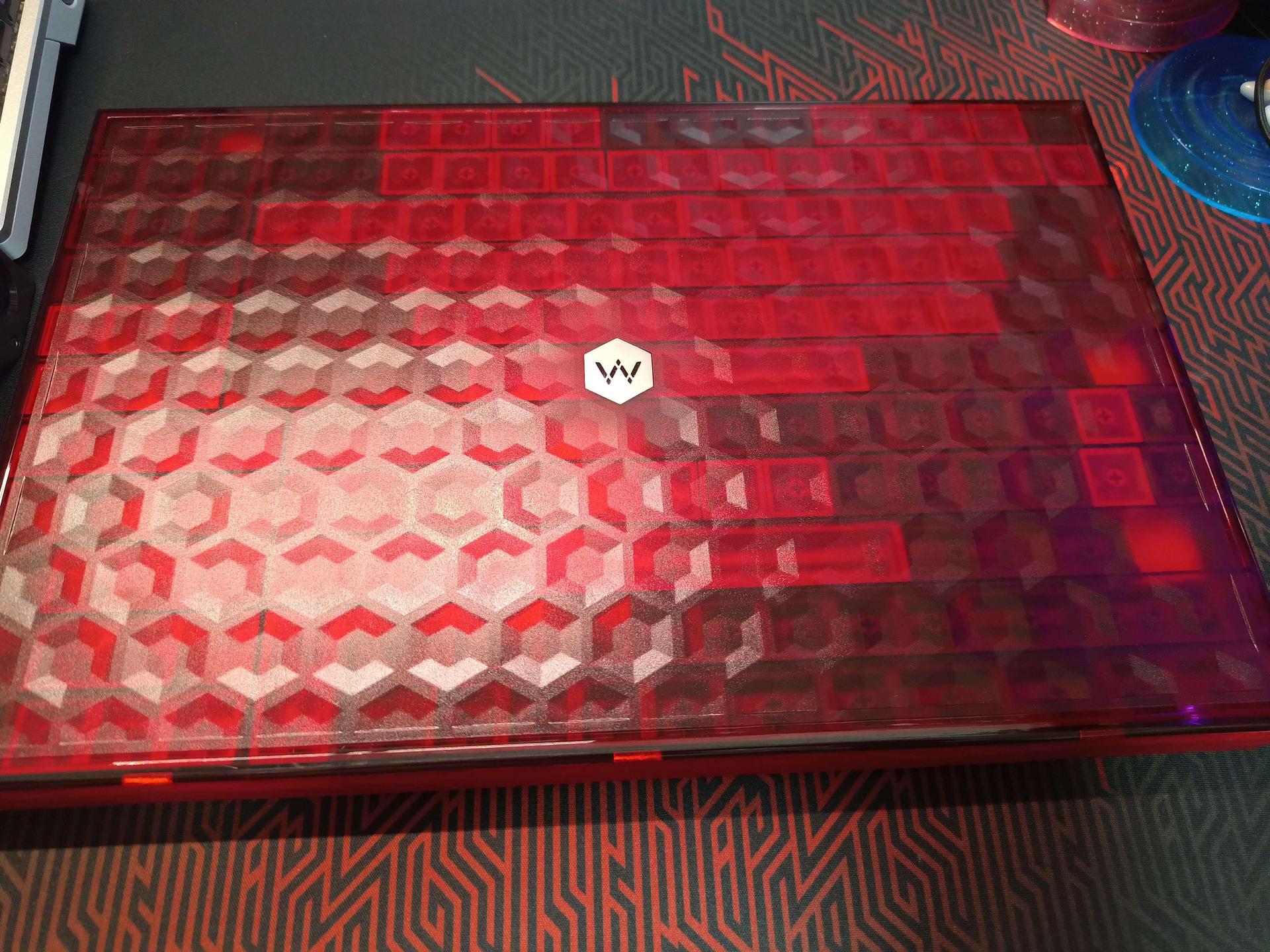 開箱】頑皮匠| 雨宮香奈北齋之女鍵帽同場加映Irocks K103R 莓紅軸宇治