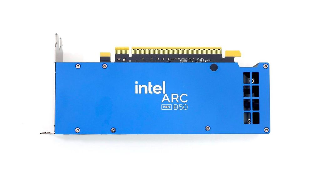 【心得】獨家拆解 Intel Arc Pro B50 運算卡，開箱藍廠 AI 加速新利器 @電腦應用綜合討論 哈啦板 - 巴哈姆特