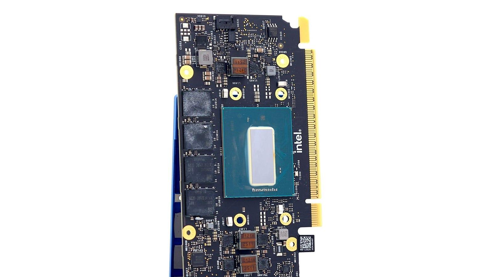 【心得】獨家拆解 Intel Arc Pro B50 運算卡，開箱藍廠 AI 加速新利器 @電腦應用綜合討論 哈啦板 - 巴哈姆特