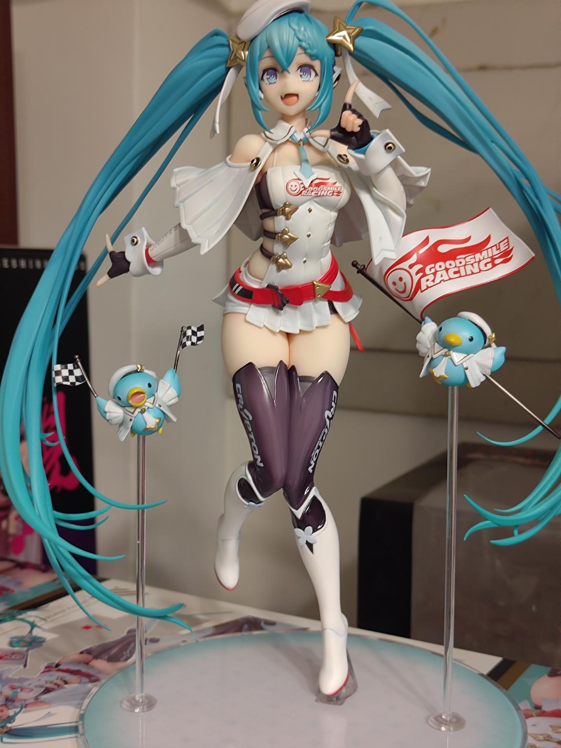新品 未開封 ねんどろいど 初音ミク レーシングミク 2022 Ver. 2022