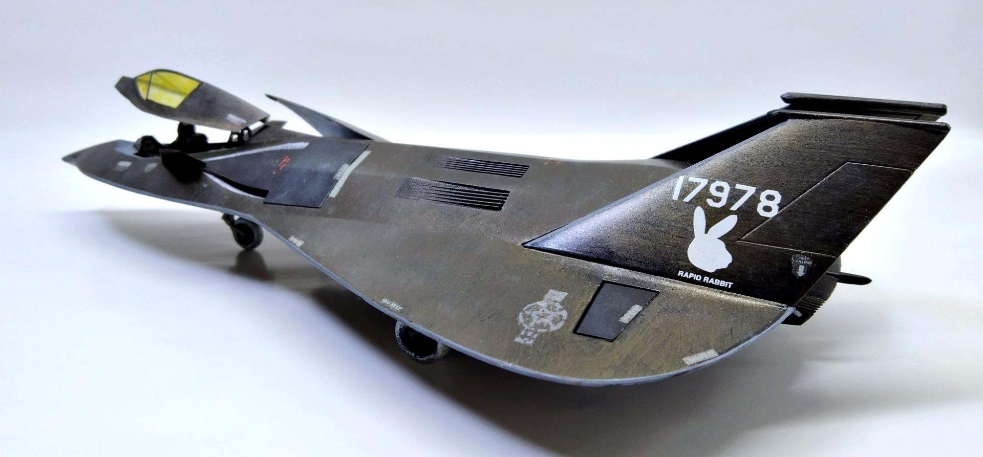 Italeri 1/72 F-19 Stealth Fighter - Ready for Inspection