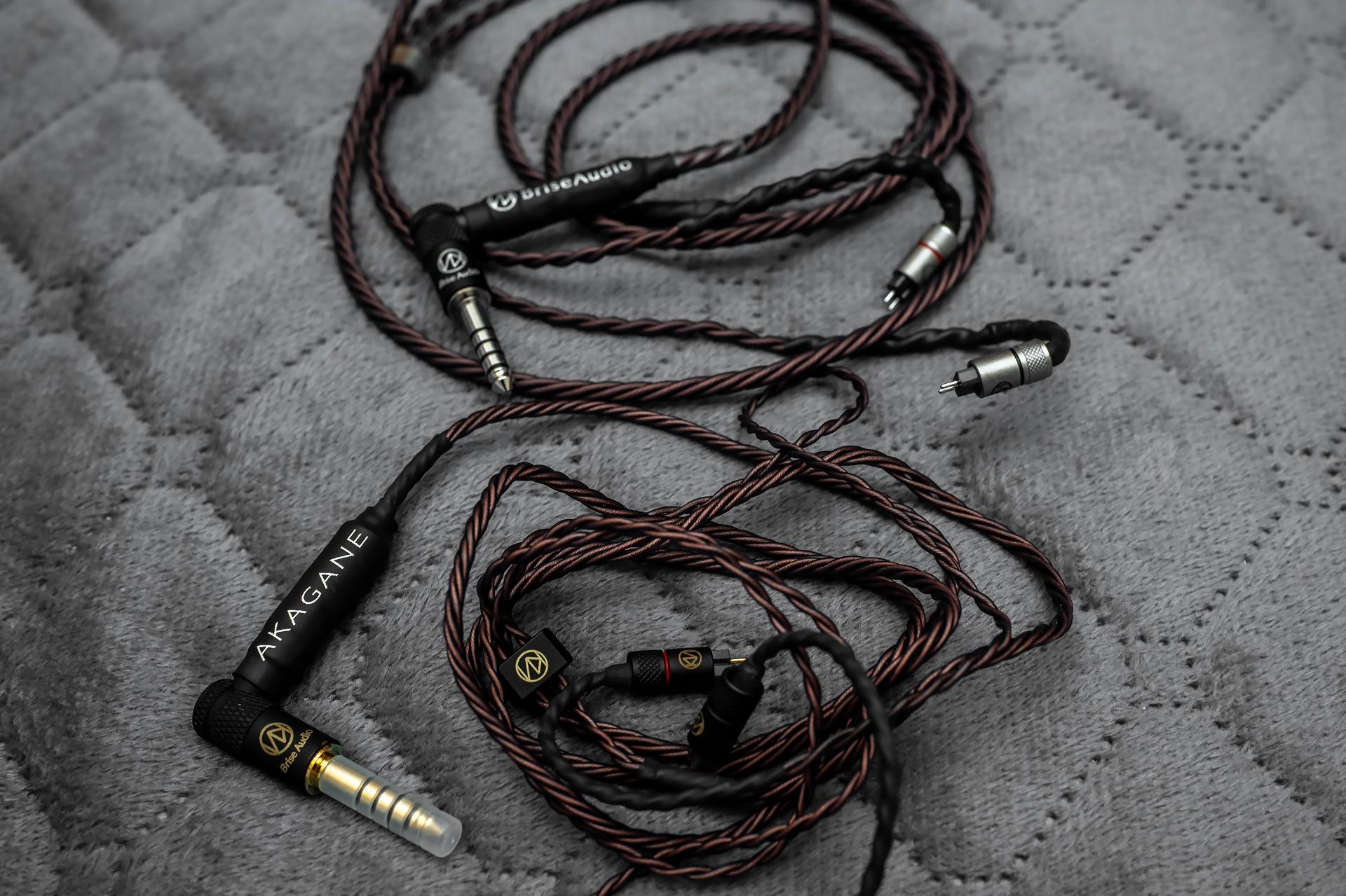 brise audio YATONO-LE 2pin 5極 4.4mm