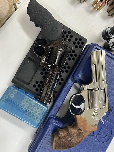 【心得】競技左輪雙雄 S&W M686 S&W R8 @野戰 (生存) 遊戲 哈啦板 - 巴哈姆特